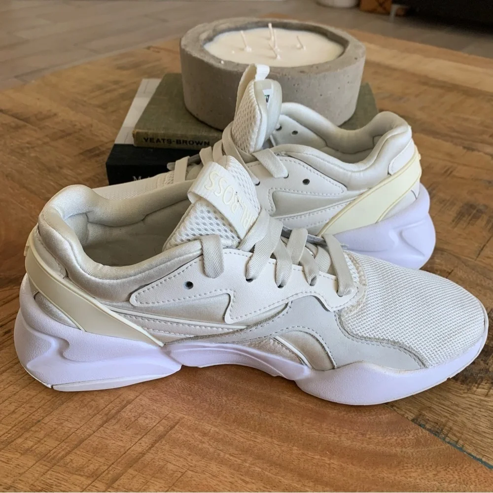 Puma Nova GRL BOSS Women’s Sneakers Size 8 Color Marshmallow
